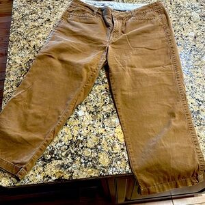 Eddie Bauer 14T camel 🐪 capris pants